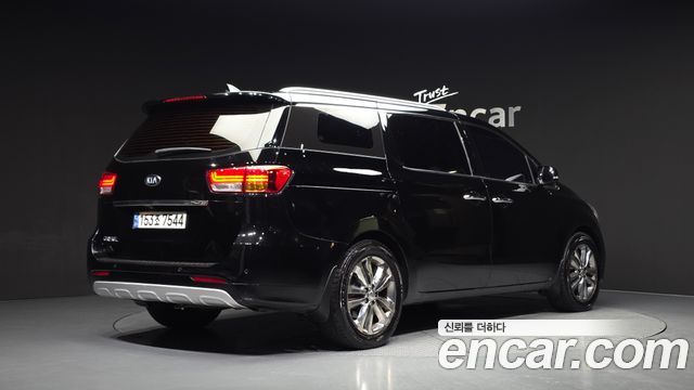 Kia Carnival из Кореи Encar