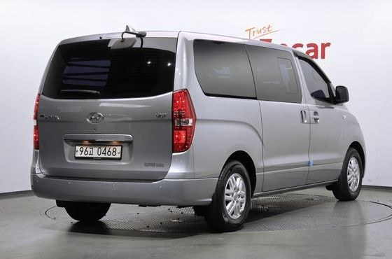 Hyundai Starex 5-Seater VAN Smart — пробег 97 795 км — фото 2 из 5