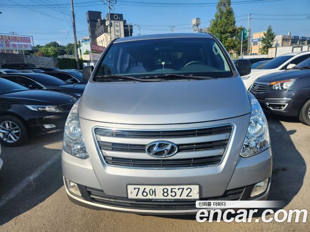 Hyundai Starex 4WD 11-Seater Wagon Modern Special — пробег 169 449 км — фото 2 из 5