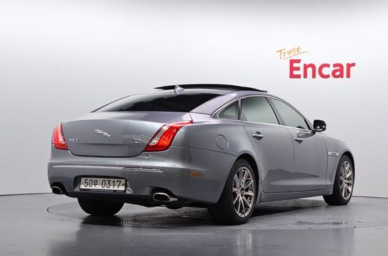Jaguar XJ 3.0 SC AWD Premium Luxury LWB X351 — пробег 192 534 км — фото 2 из 5