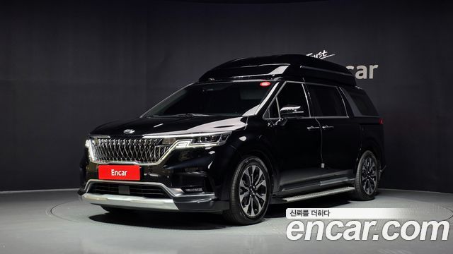 Kia Carnival 7-Seater Hi-Limousine Signature — пробег 134 961 км — фото 1 из 5