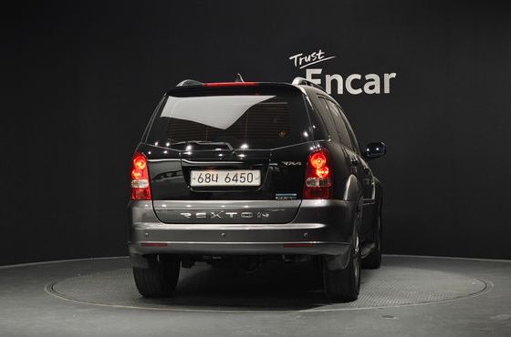 Ssangyong Rexton 4WD RX4 High Deluxe — пробег 155 493 км — фото 4 из 5