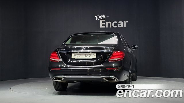 Mercedes-Benz E-Class из Кореи Encar