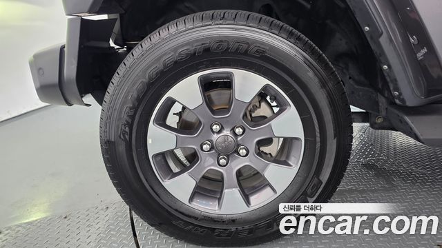 Jeep Wrangler из Кореи Encar