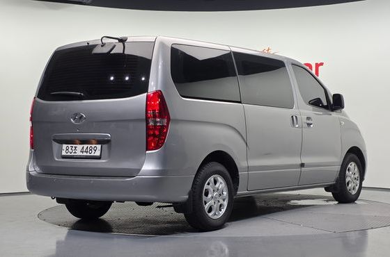 Hyundai Starex 3-Seater VAN CVX Luxury — пробег 171 150 км — фото 2 из 5