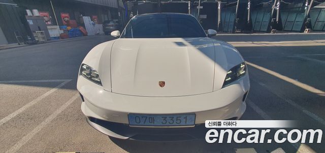 Porsche Taycan из Кореи Encar