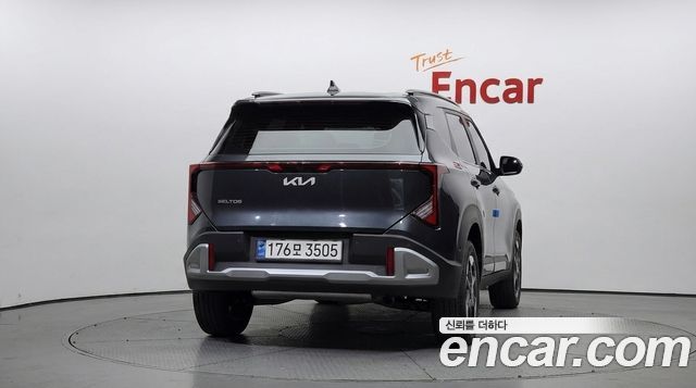 Kia Seltos из Кореи Encar
