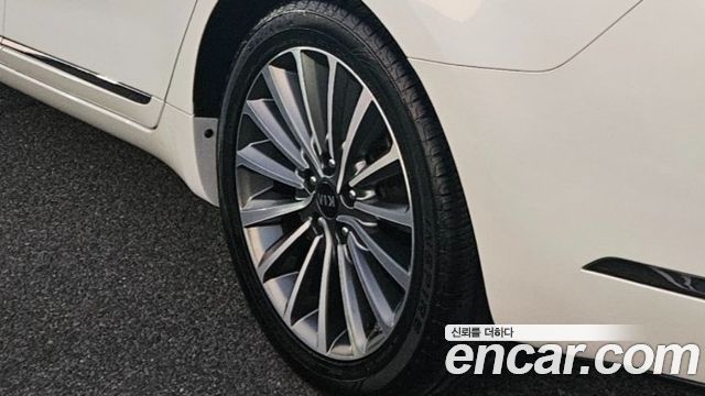 Kia K7 из Кореи Encar