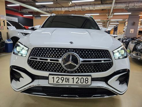 Mercedes-Benz GLE-Class GLE450 4MATIC — пробег 11 821 км — фото 2 из 5