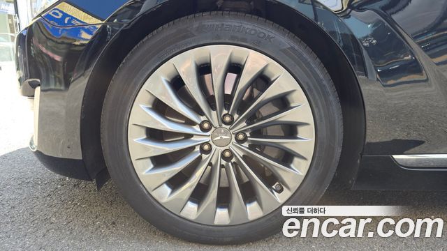 Genesis EQ900 3.3 T-GDI AWD Prestige — пробег 176 405 км — фото 5 из 5