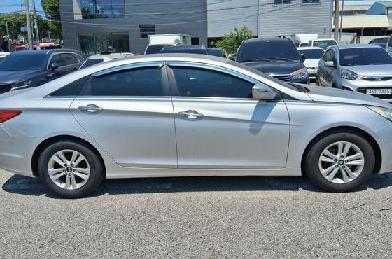 Hyundai Sonata Premier — пробег 144 035 км — фото 3 из 5