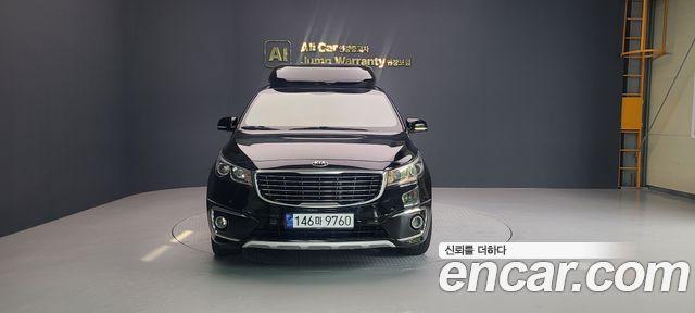 Kia Carnival 9-seater Hi-Limousine Prestige — пробег 206 611 км — фото 1 из 5