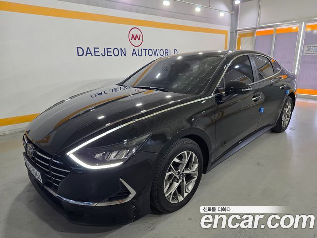 Hyundai Sonata 2.0 Premium — пробег 80 008 км — фото 1 из 5