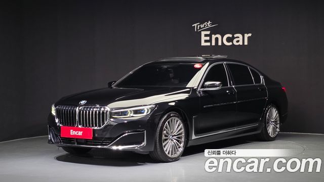 BMW 7-Series 730Ld xDrive Design Pure Excellence — пробег 106 985 км — фото 1 из 5