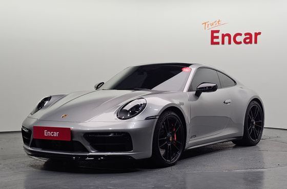 Porsche 911 Carrera 4 GTS — пробег 23 150 км — фото 1 из 5