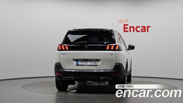 Peugeot 5008 из Кореи Encar