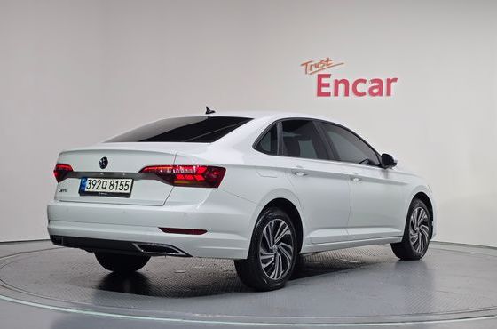 Volkswagen Jetta 1.4 TSI Premium — пробег 25 398 км — фото 2 из 5