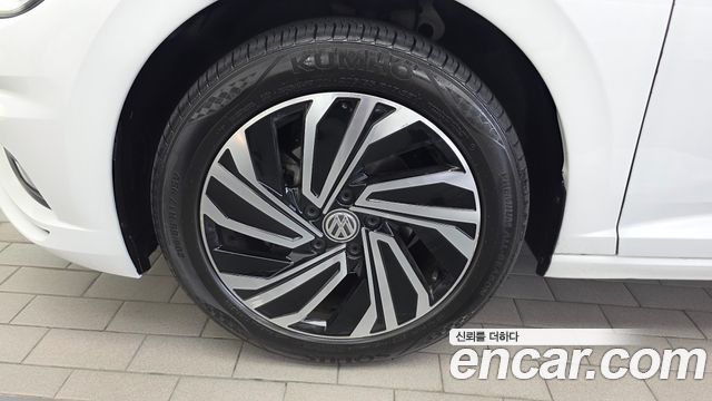 Volkswagen Jetta 1.4 TSI Premium — пробег 25 398 км — фото 5 из 5
