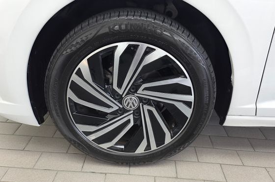 Volkswagen Jetta 1.4 TSI Premium — пробег 25 398 км — фото 5 из 5