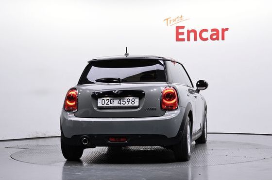 Mini Cooper Standard Third Generation — пробег 113 047 км — фото 4 из 5