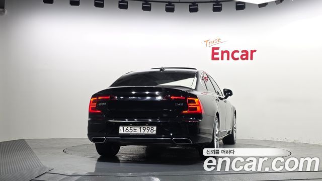 Volvo S90 из Кореи Encar