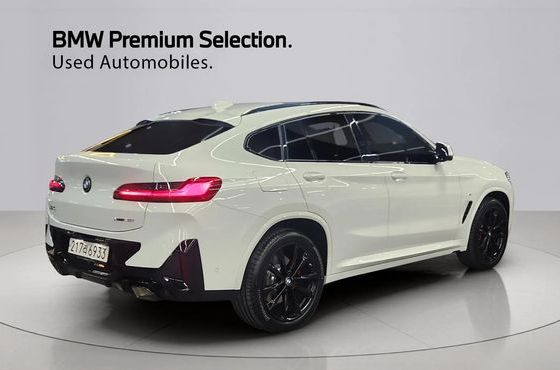 BMW X4 xDrive20i M Sports Pro — пробег 9 933 км — фото 2 из 5