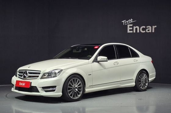 Mercedes-Benz C-Class C200 CGI AVANTGARDE — пробег 104 939 км — фото 1 из 5