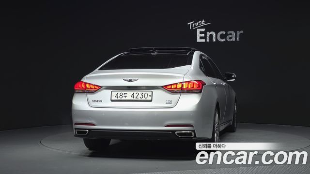 Hyundai Genesis из Кореи Encar