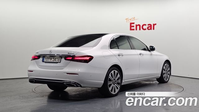 Mercedes-Benz E-Class из Кореи Encar
