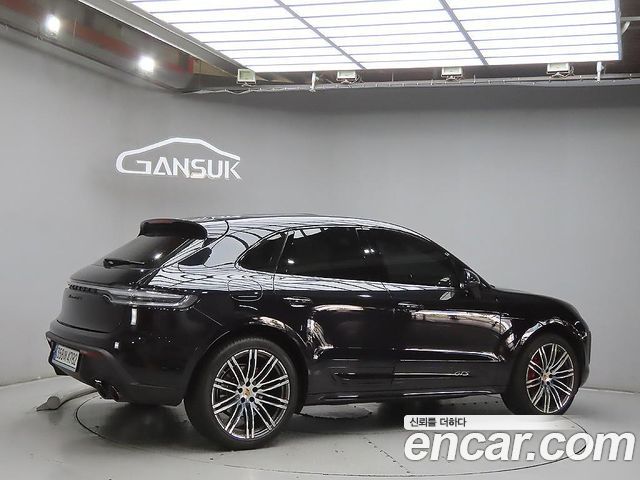 Porsche Macan 3.0 GTS 95B — пробег 71 250 км — фото 3 из 5