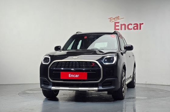 Mini Countryman ALL4 Favoured — пробег 16 км — фото 3 из 5