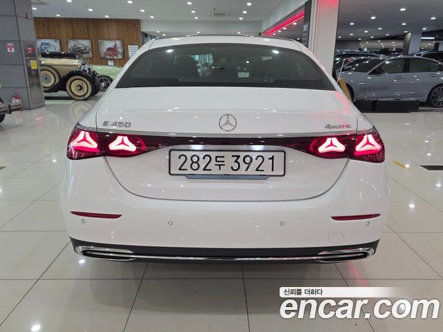 Mercedes-Benz E-Class из Кореи Encar