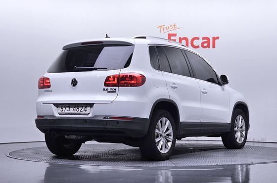 Volkswagen Tiguan 2.0 TDI Comfort 5N — пробег 141 681 км — фото 2 из 5