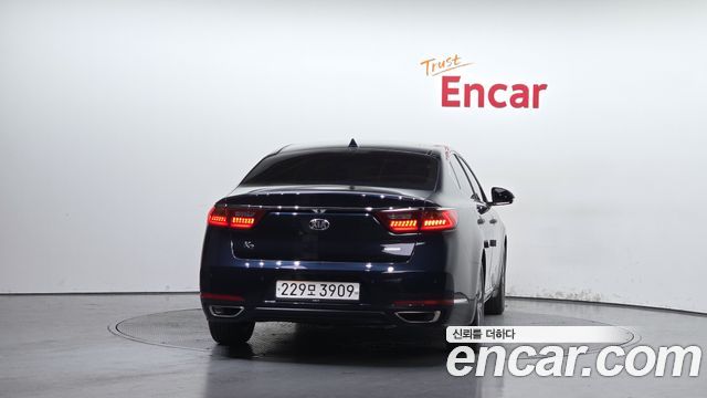 Kia K7 из Кореи Encar