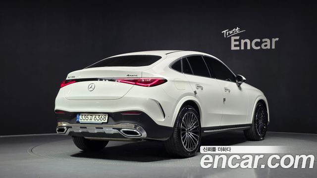Mercedes-Benz GLC-Class GLC300 4MATIC Coupe — пробег 49 922 км — фото 2 из 5