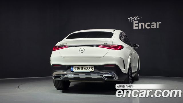 Mercedes-Benz GLC-Class GLC300 4MATIC Coupe — пробег 49 922 км — фото 4 из 5