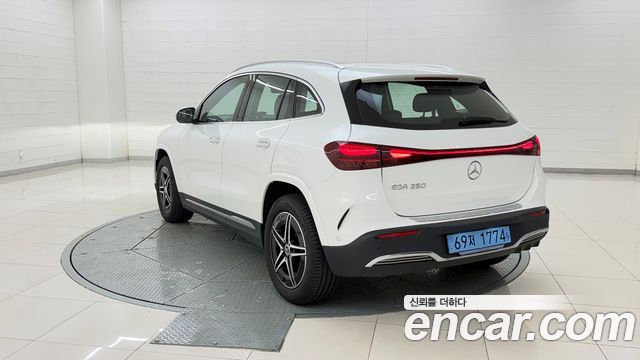 Mercedes-Benz EQA из Кореи Encar
