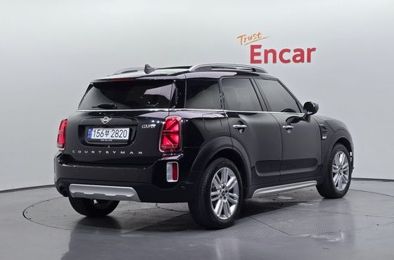 Mini Countryman Classic Plus Launch Pack 2nd Gen — пробег 32 640 км — фото 2 из 5