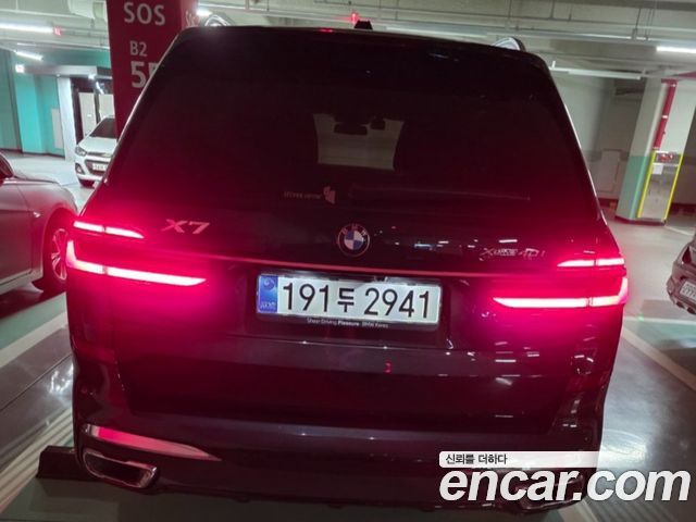 BMW X7 xDrive 40i M Sport 6STR — пробег 4 000 км — фото 3 из 4