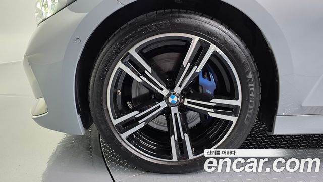 BMW 3-Series из Кореи Encar