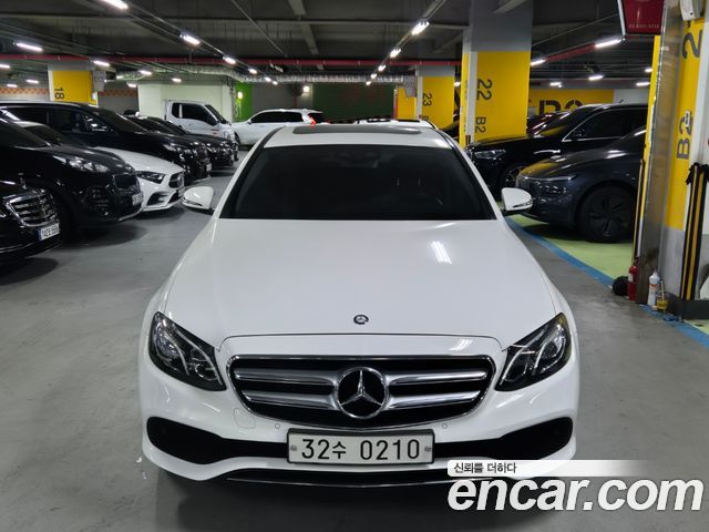 Mercedes-Benz E-Class из Кореи Encar