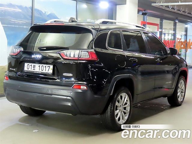 Jeep Cherokee из Кореи Encar