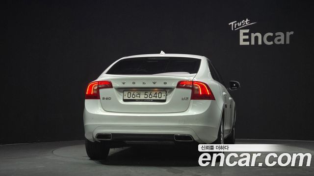 Volvo S60 из Кореи Encar