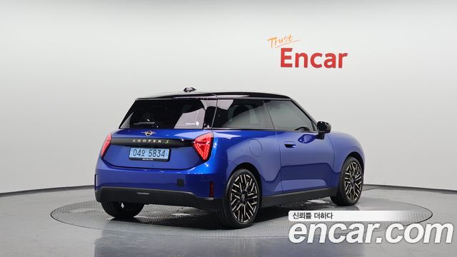 Mini Cooper из Кореи Encar
