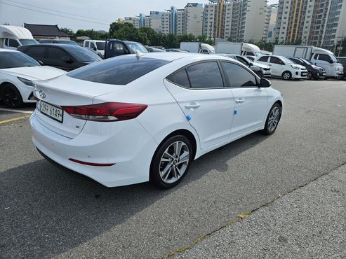Hyundai AVANTE 1.6 GDI Value Plus — пробег 115 698 км — фото 4 из 5