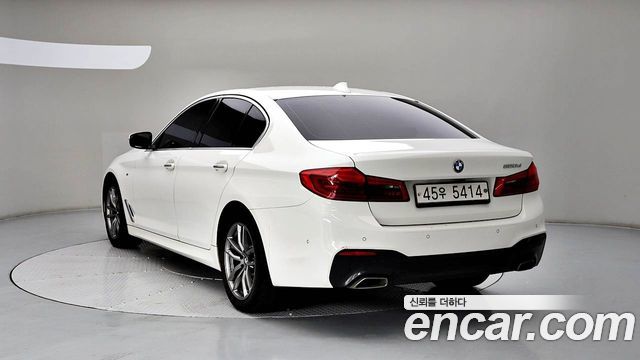 BMW 5-Series 520d M Sport Special Edition — пробег 101 230 км — фото 2 из 5