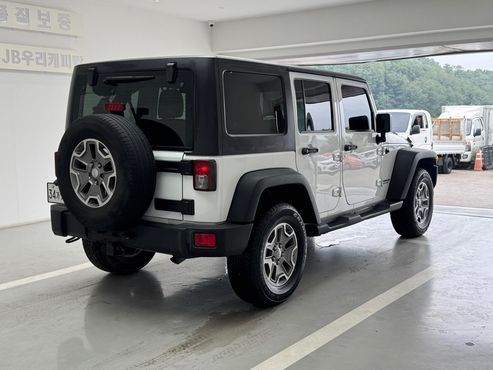 Jeep Wrangler 3.6 Rubicon 4Door — пробег 112 348 км — фото 2 из 5