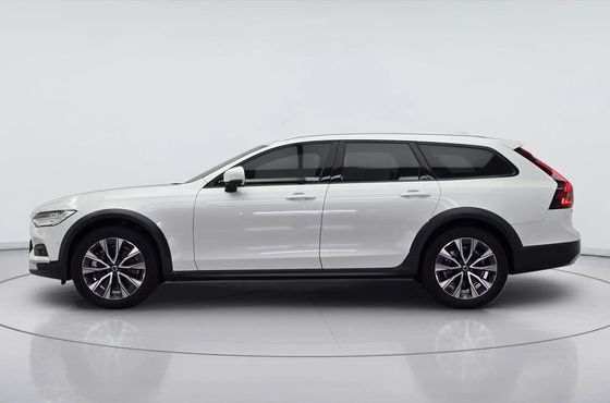 Volvo V90 B5 Ultimate AWD — пробег 9 238 км — фото 2 из 5