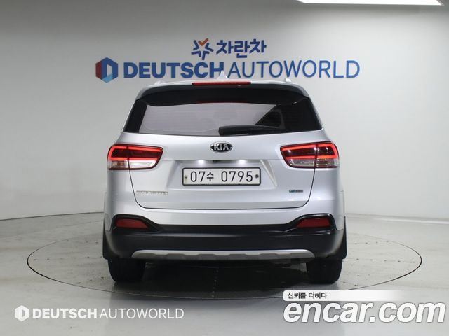 Kia Sorento Diesel 2.0 2WD Prestige — пробег 221 678 км — фото 4 из 5