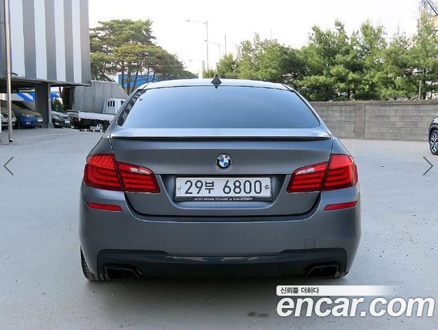 BMW 5-Series 550i xDrive — пробег 108 155 км — фото 4 из 5